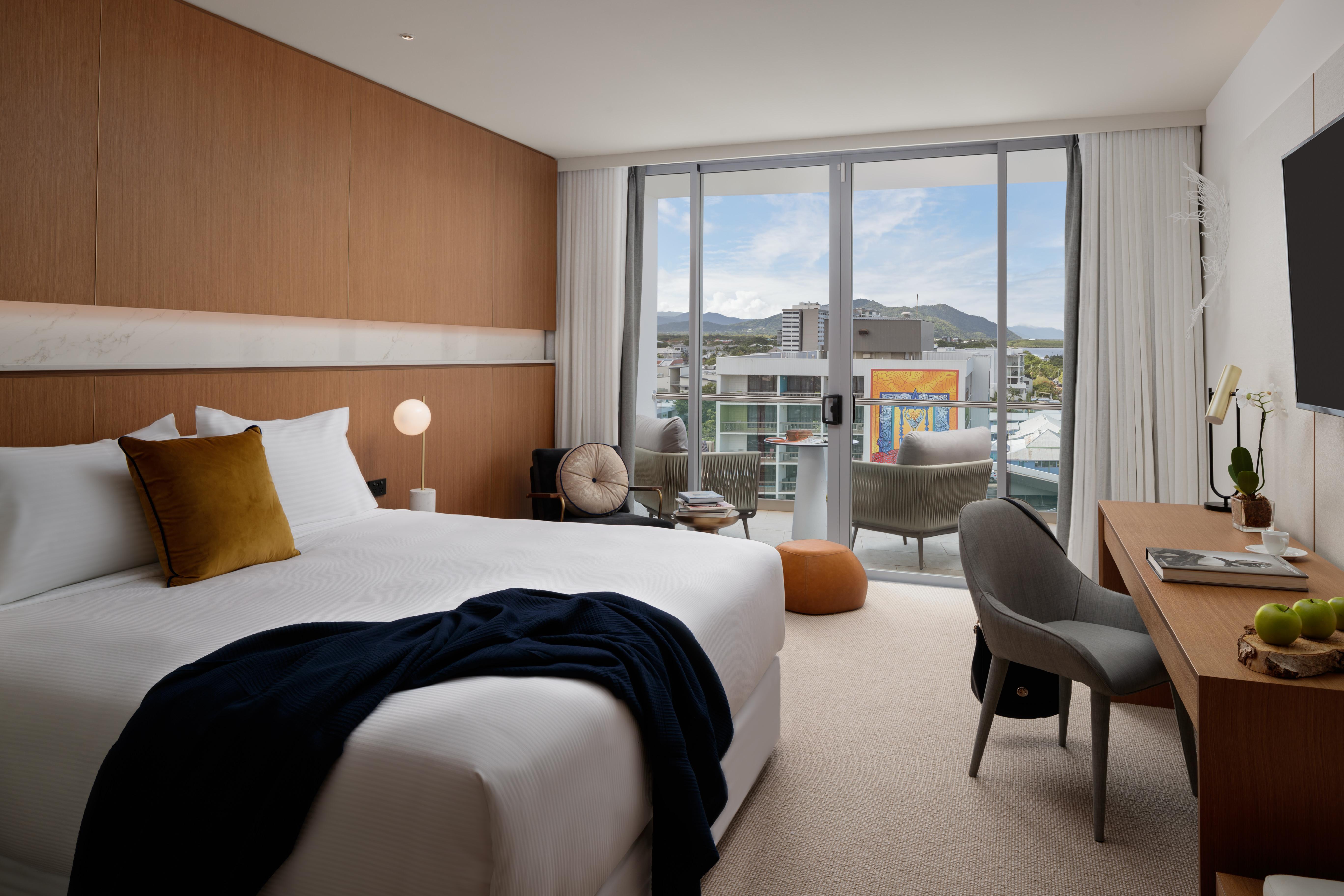 Crystalbrook Riley Hotell Cairns Eksteriør bilde A room at the Hotel