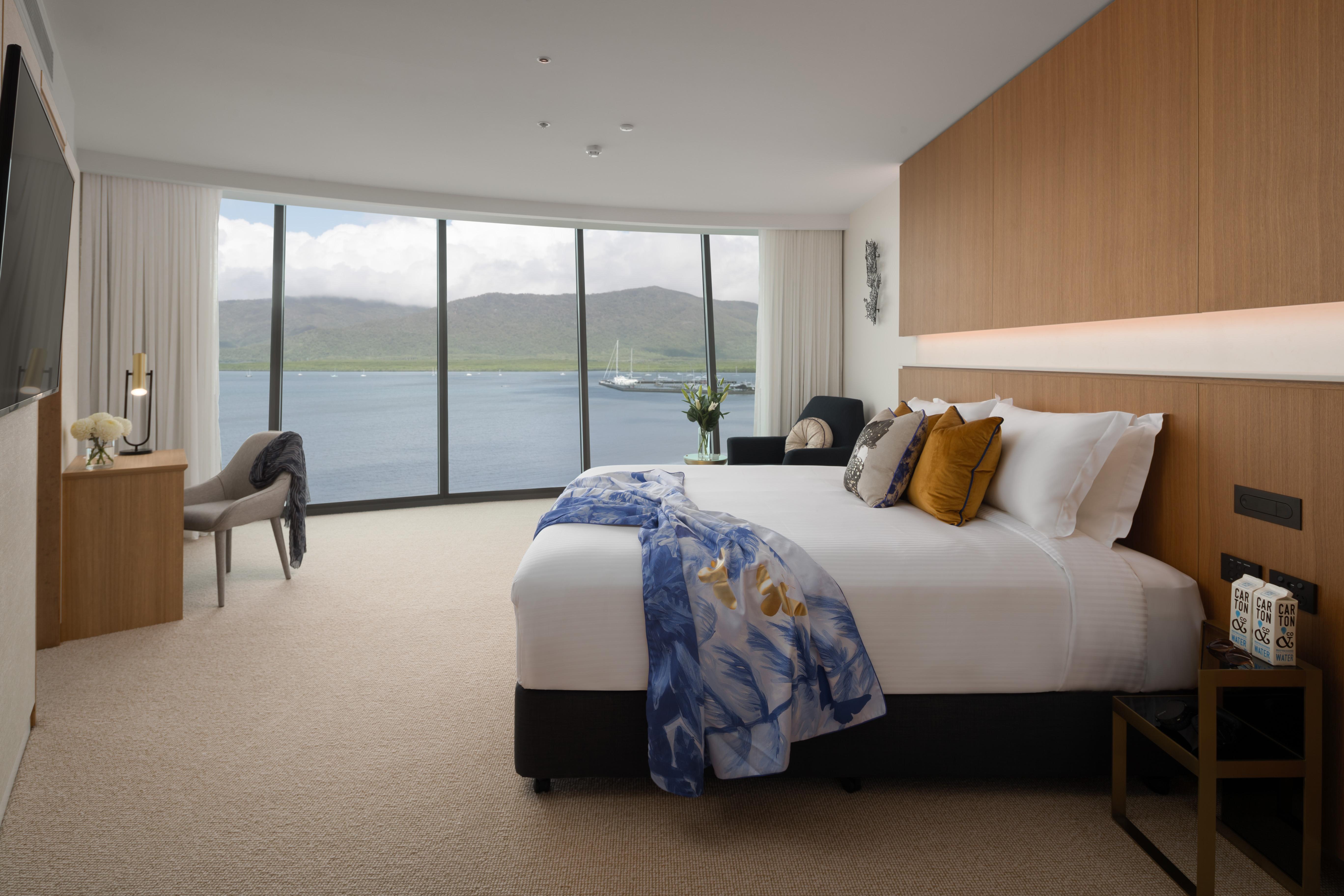 Crystalbrook Riley Hotell Cairns Eksteriør bilde A suite at the InterContinental Sanctuary Cove Resort